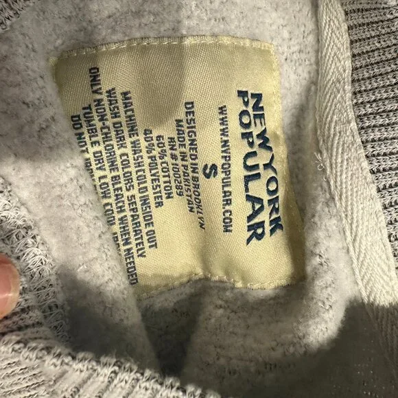 Texas Sweater - Picture 2 of 5